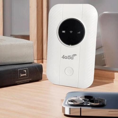 Portable WiFi Router — 150Mbps 5G Travel Internet