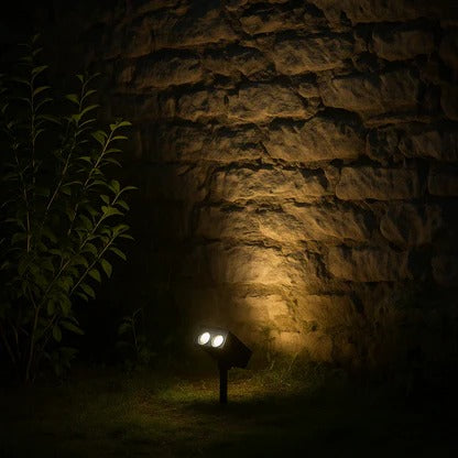 Solar Adjustable-Zoom LED Garden Spotlight